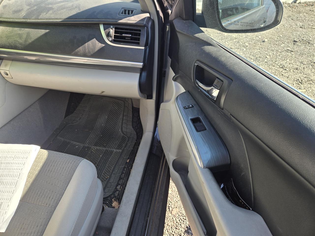 2013 Toyota Camry LE - Photo #10