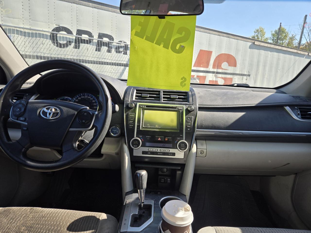 2013 Toyota Camry LE - Photo #13