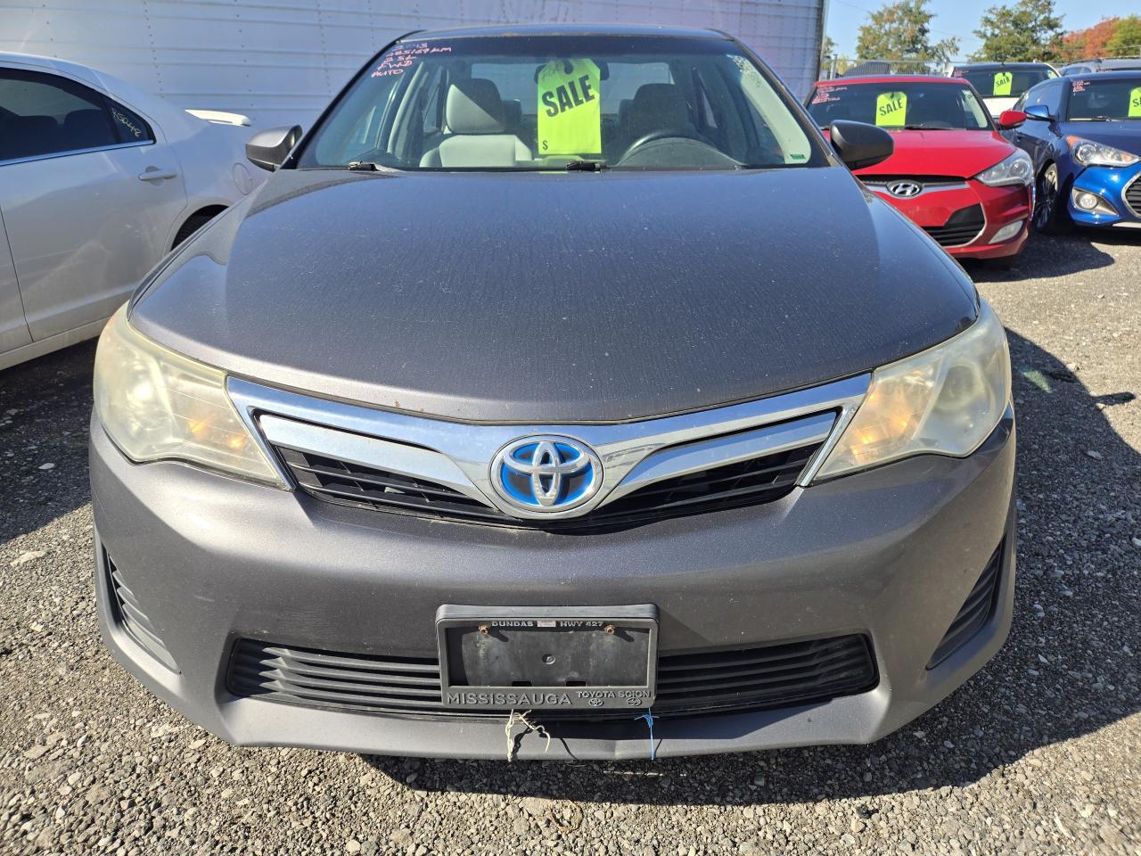 2013 Toyota Camry LE - Photo #2