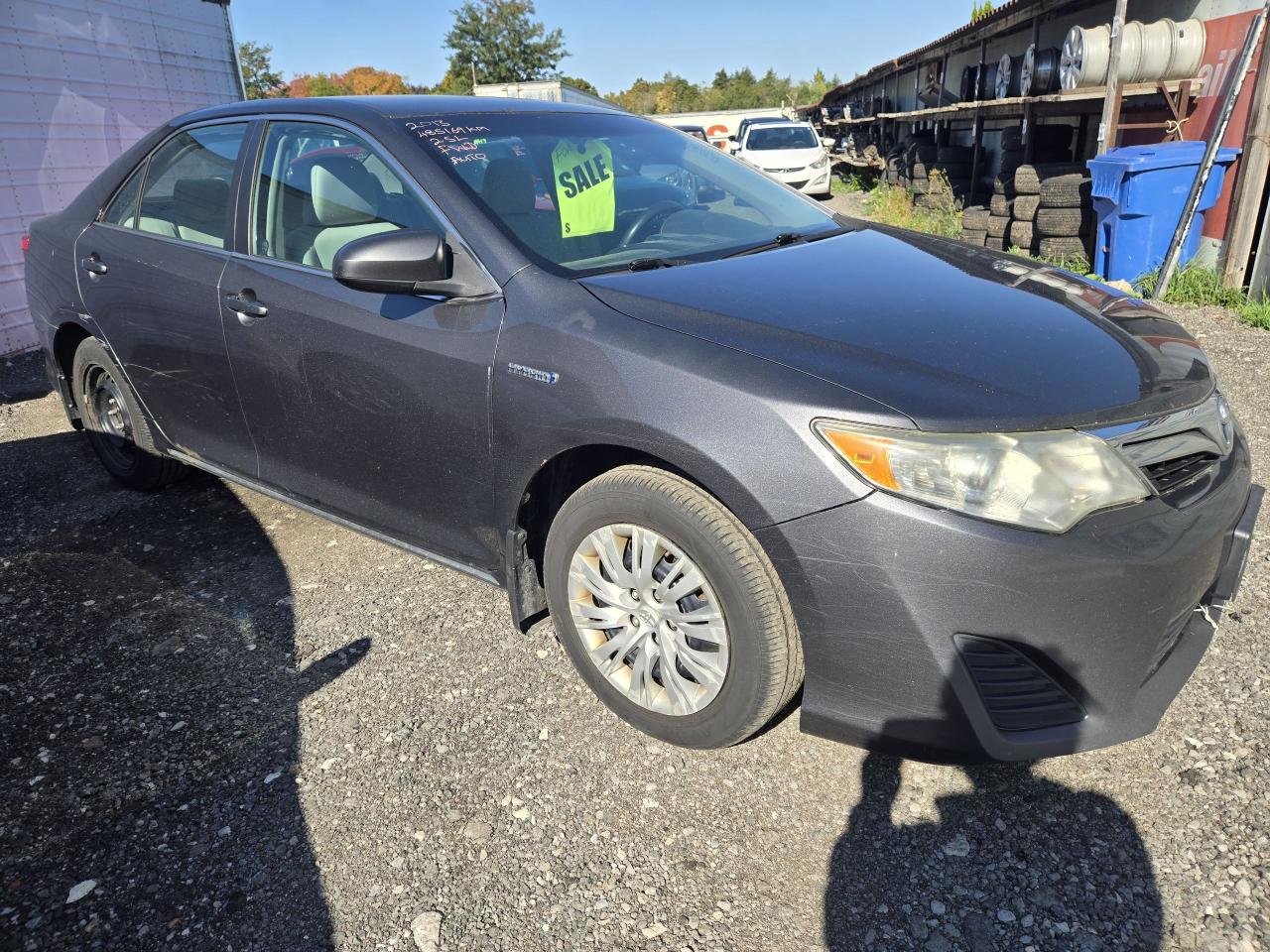 2013 Toyota Camry LE - Photo #3