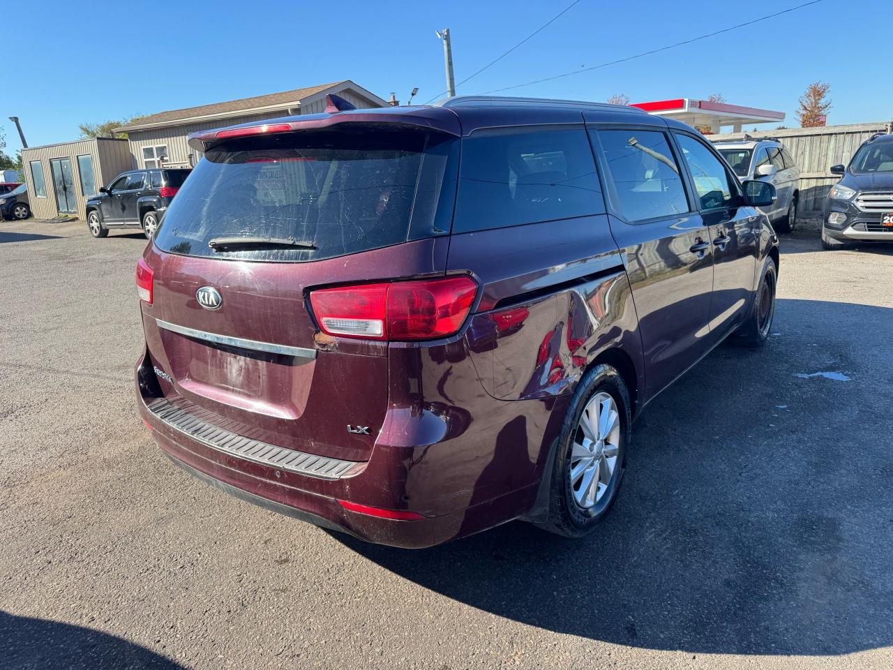 2017 Kia Sedona LX, MINIVAN, LEATHER, LOADED, AS IS SPECIAL - Photo #5