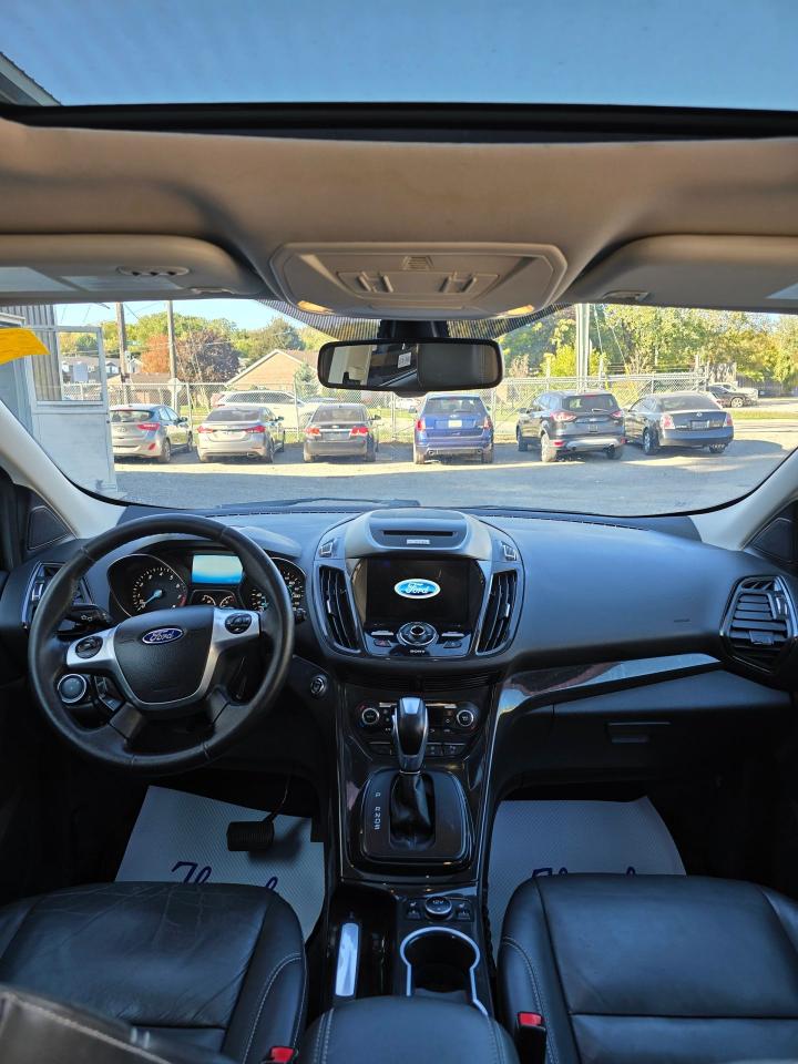 2016 Ford Escape 4WD 4DR TITANIUM - Photo #7