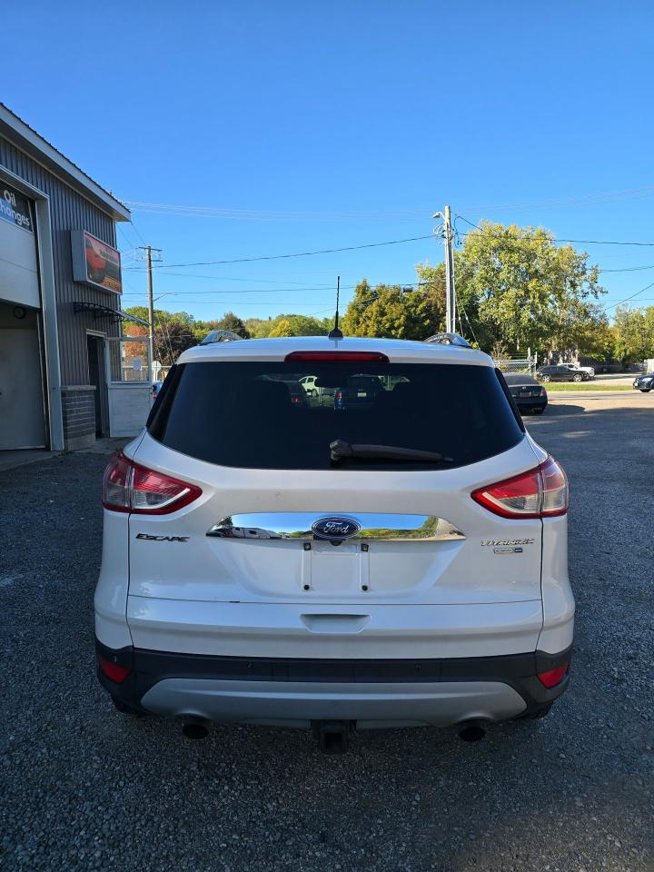 2016 Ford Escape 4WD 4DR TITANIUM - Photo #8