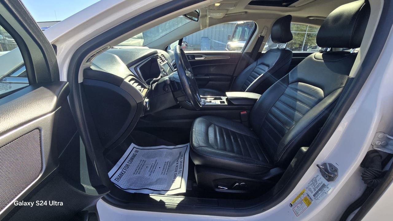2017 Ford Fusion SE - Photo #19