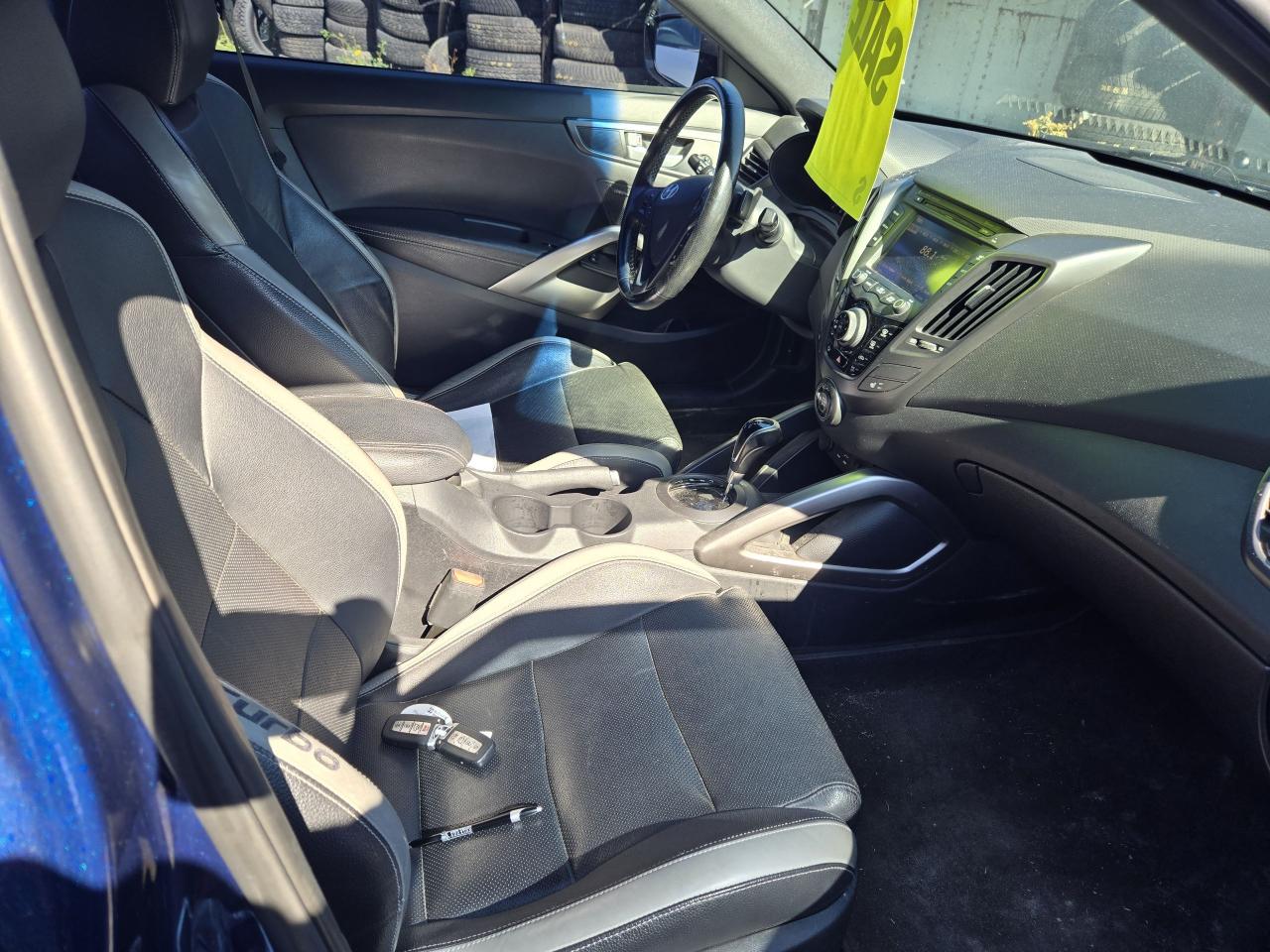 2016 Hyundai Veloster Turbo - Photo #12