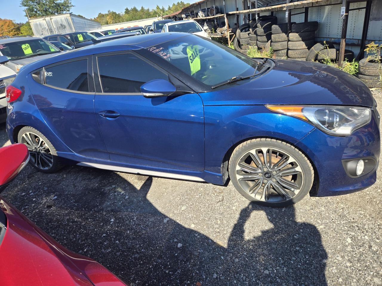 2016 Hyundai Veloster Turbo - Photo #4