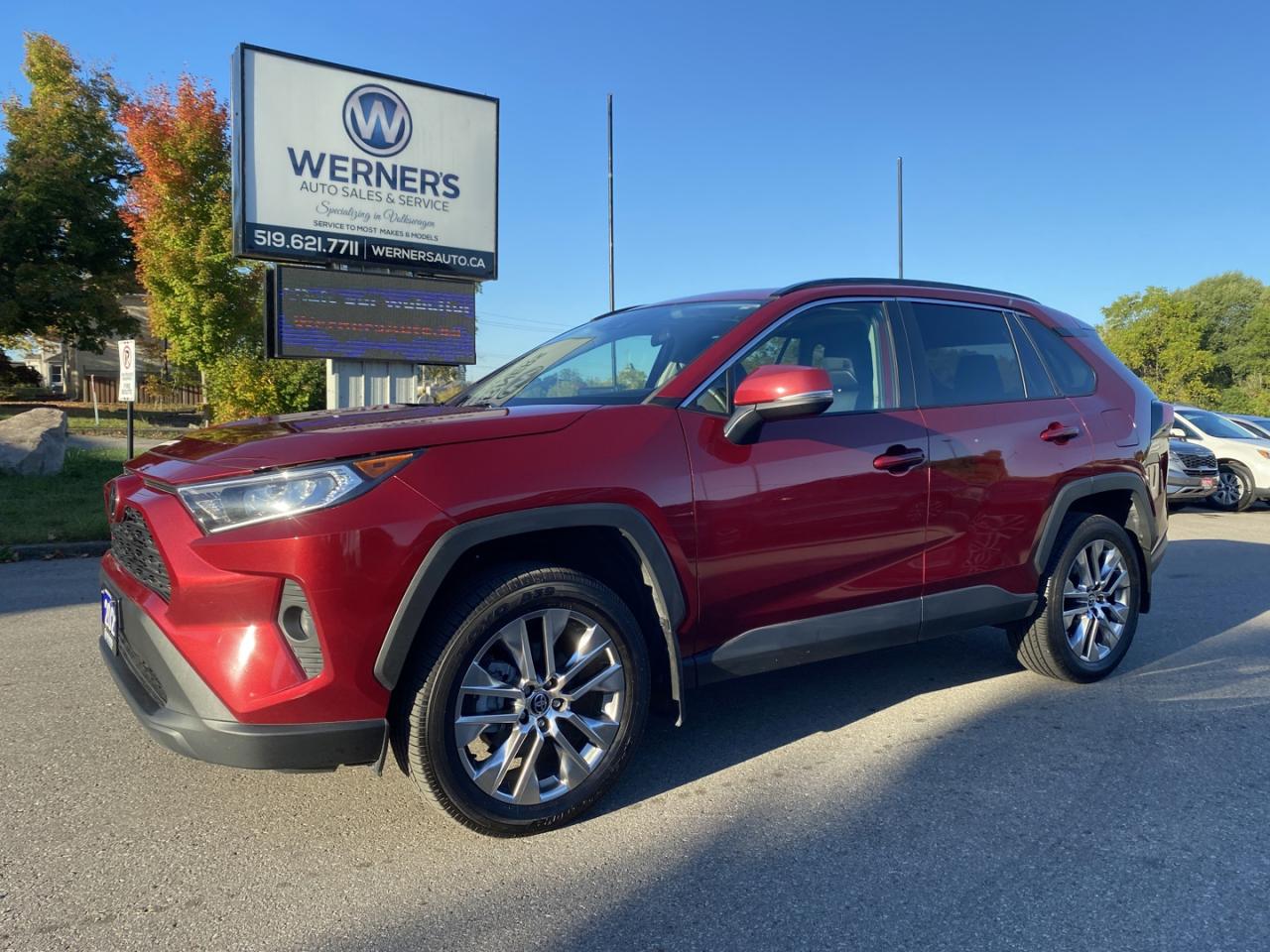 2021 Toyota RAV4 XLE AWD