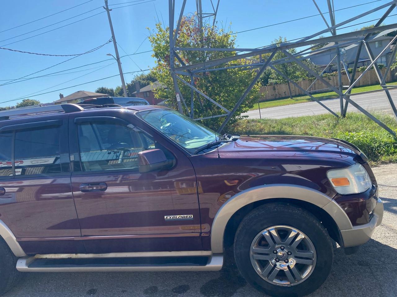 2006 Ford Explorer 4dr 4.6L Eddie Bauer 4WD - Photo #5