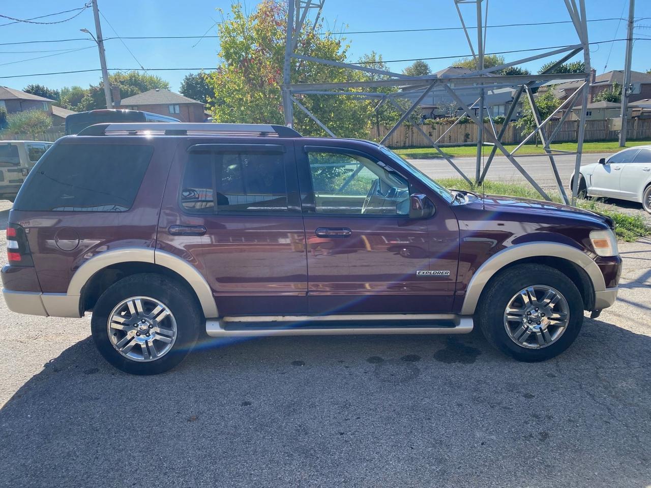 2006 Ford Explorer 4dr 4.6L Eddie Bauer 4WD - Photo #6