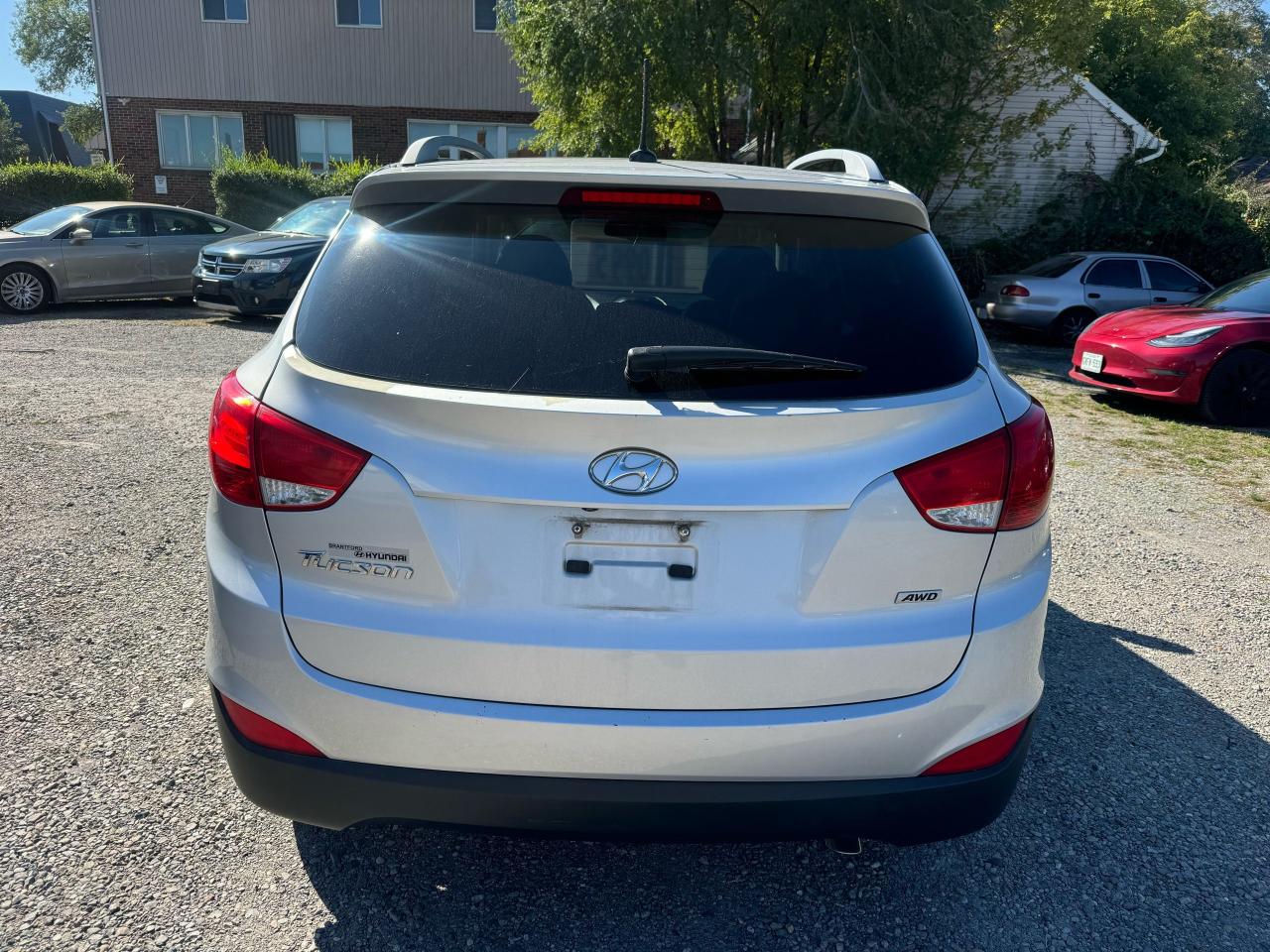 2014 Hyundai Tucson GLSi - Photo #4