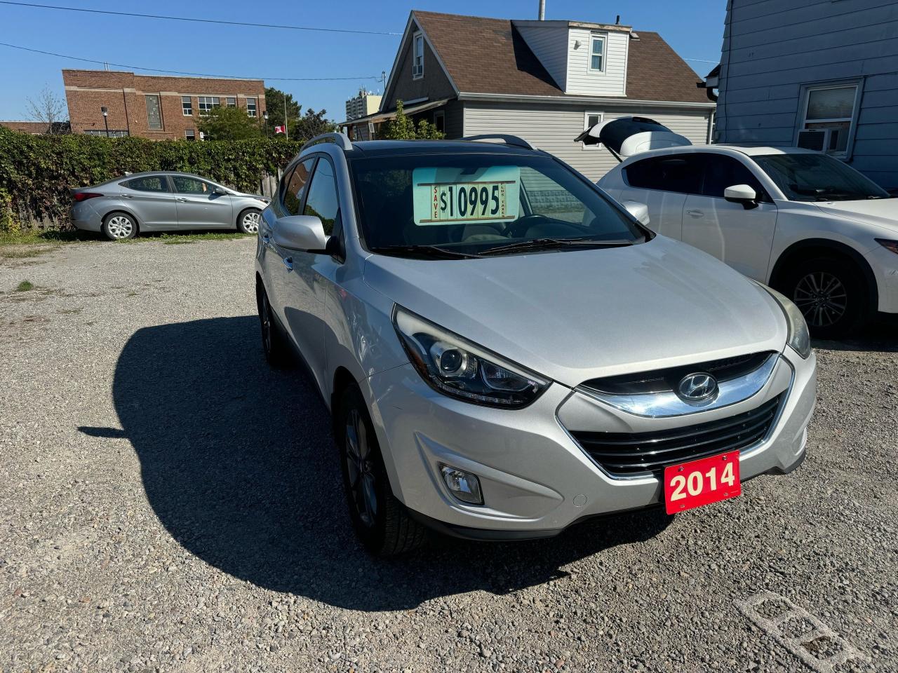 2014 Hyundai Tucson GLSi - Photo #2