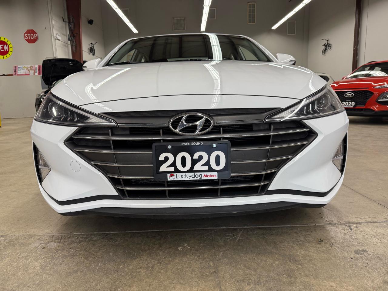 2020 Hyundai Elantra Preferred - Photo #2