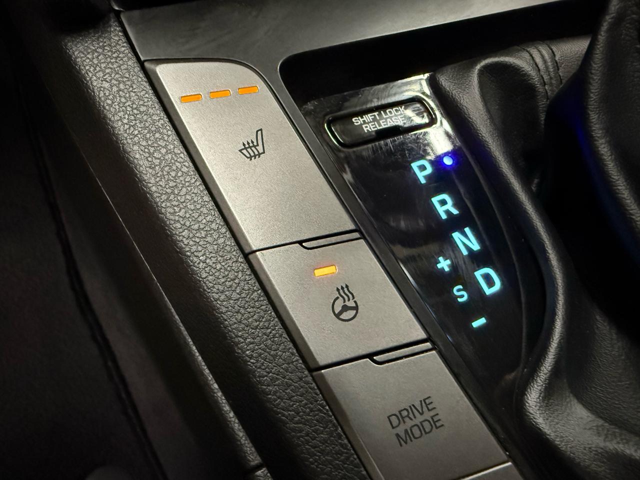 2020 Hyundai Elantra Preferred - Photo #17