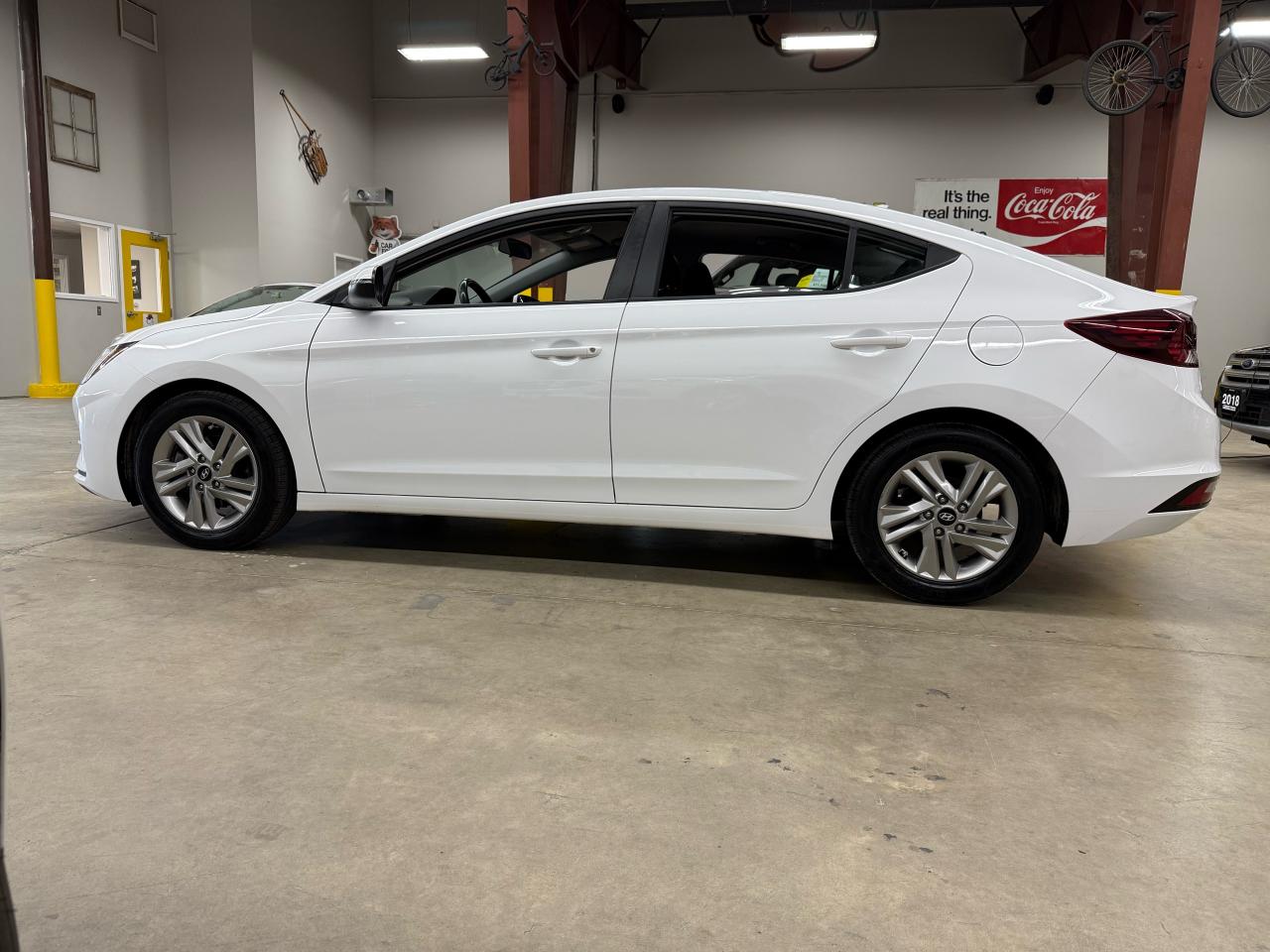 2020 Hyundai Elantra Preferred - Photo #3