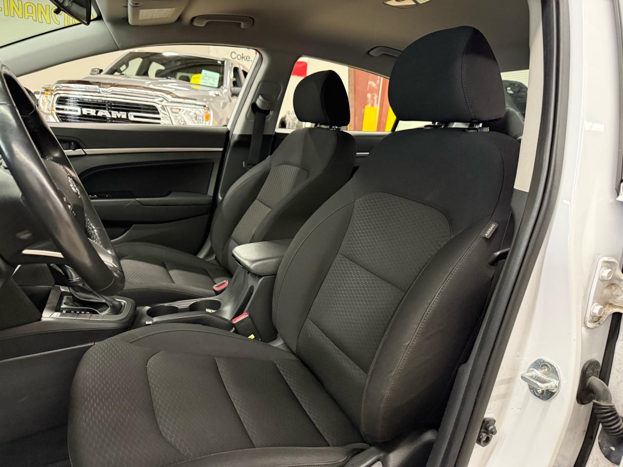 2020 Hyundai Elantra Preferred - Photo #11
