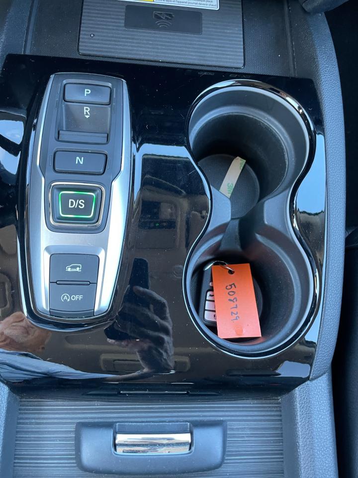 2021 Honda Pilot TOURING 8-PASSENGER - Photo #13