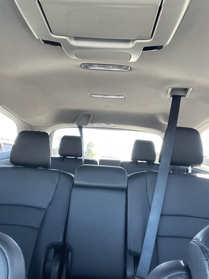 2021 Honda Pilot TOURING 8-PASSENGER - Photo #20