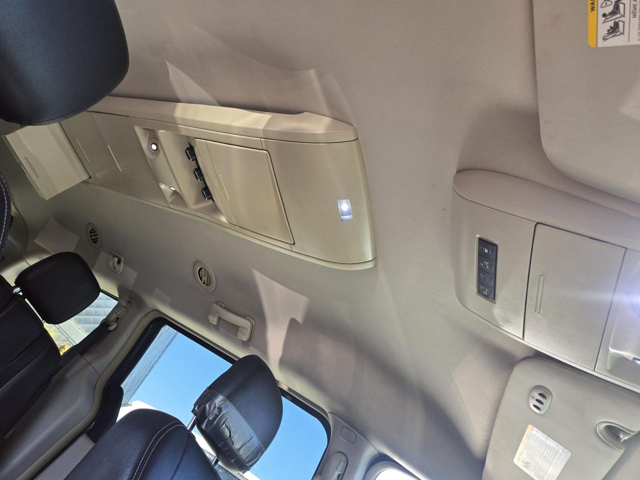 2016 Dodge Grand Caravan Crew Plus - Photo #13