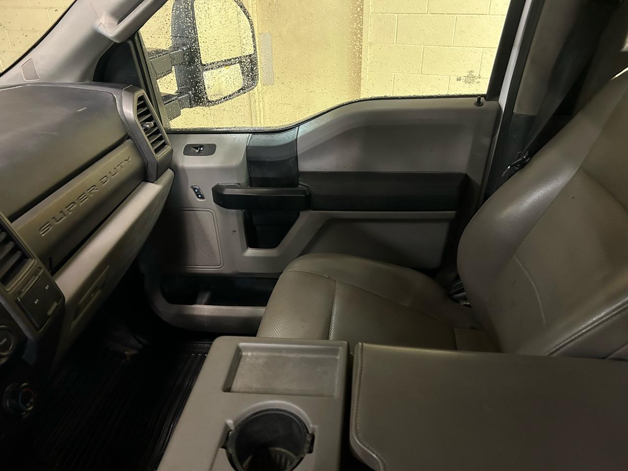 2020 Ford SUPER DUTY F-250 SRW XL - Photo #11