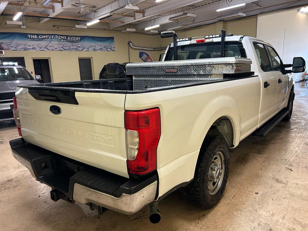 2020 Ford SUPER DUTY F-250 SRW XL - Photo #4