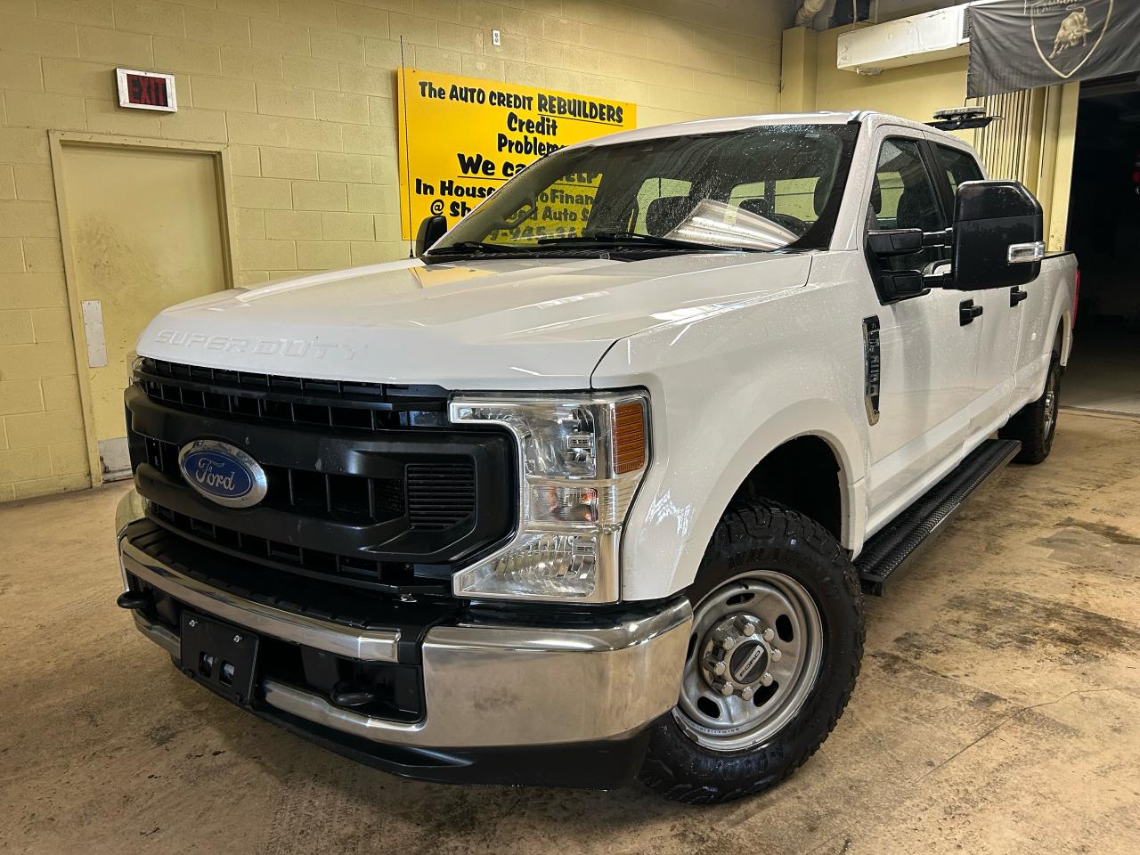 2020 Ford SUPER DUTY F-250 SRW XL - Photo #2