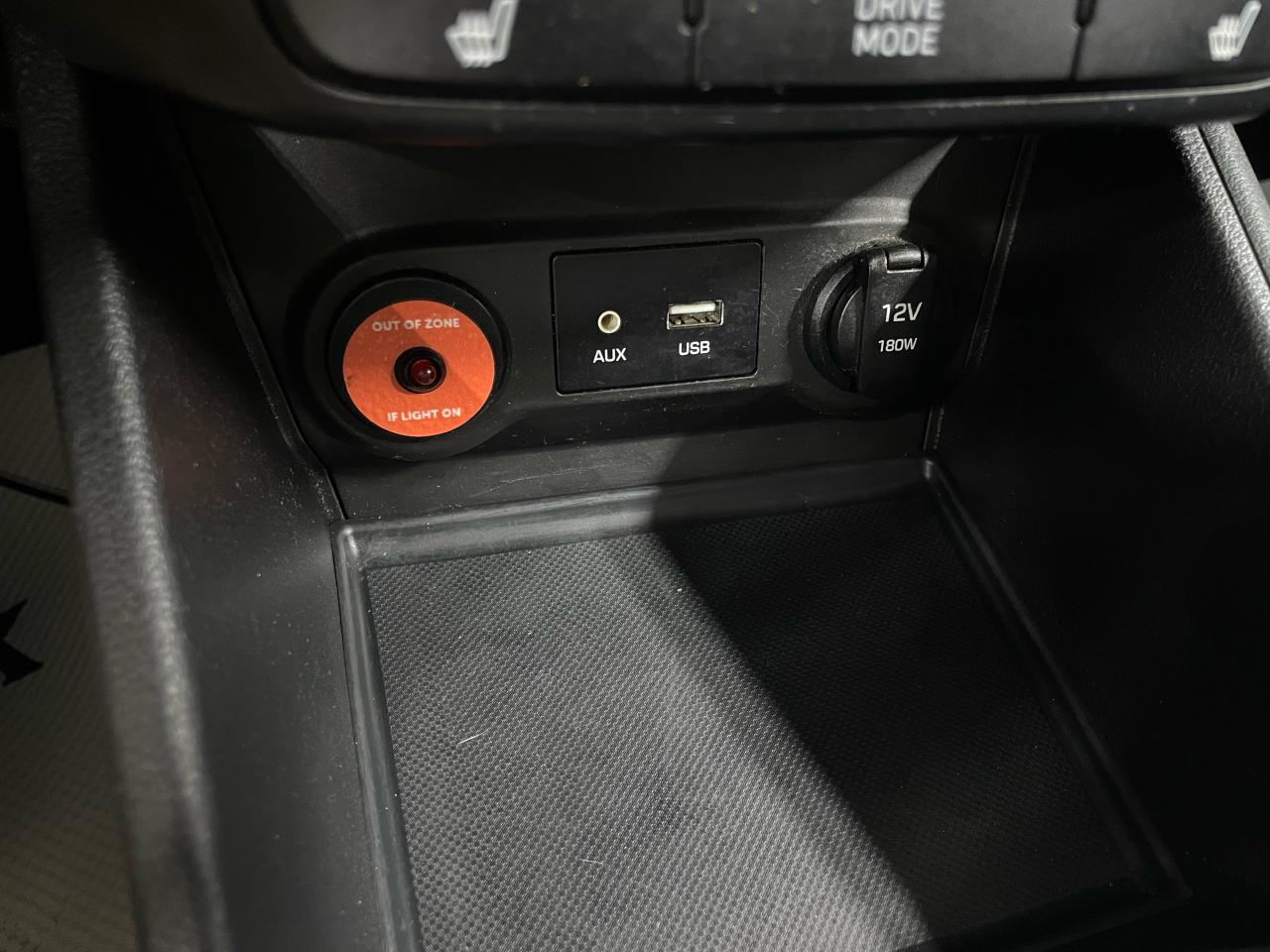 2019 Hyundai Accent Preferred Photo40