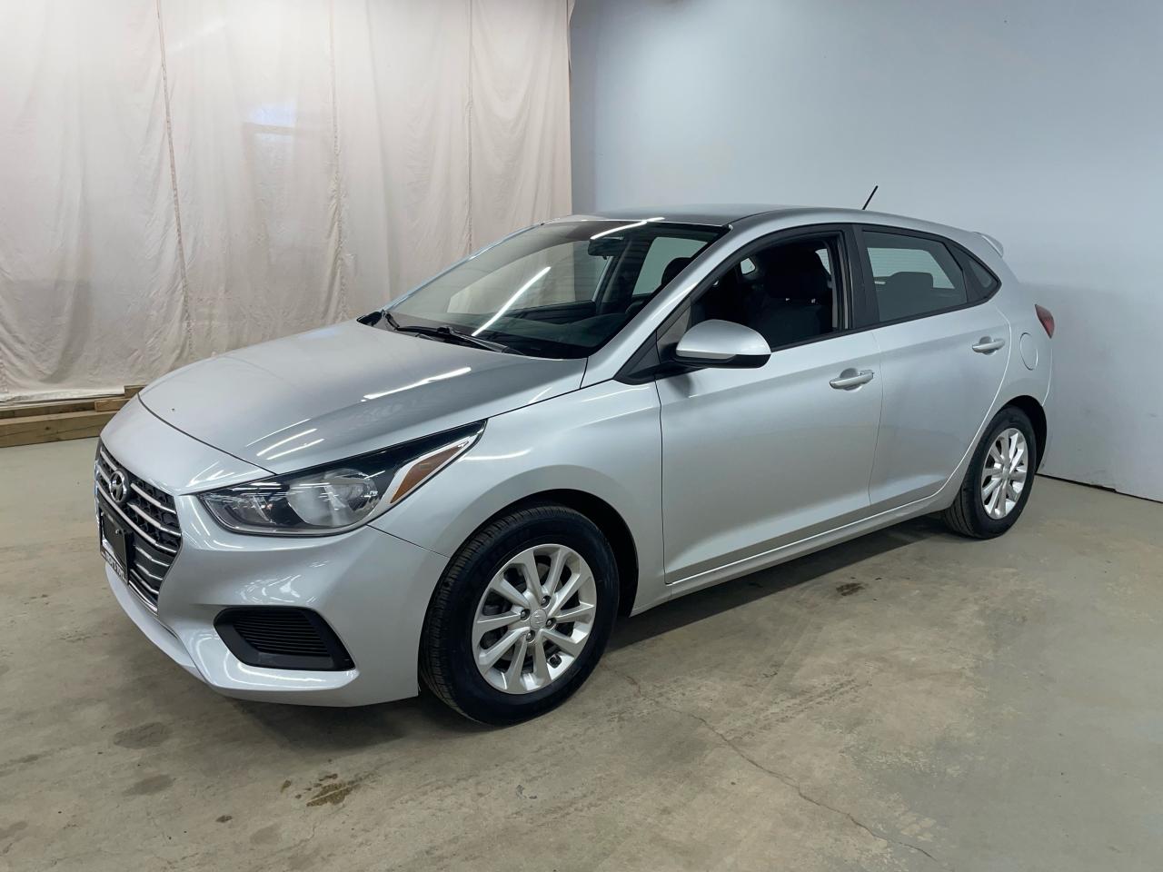 2019 Hyundai Accent Preferred Photo3