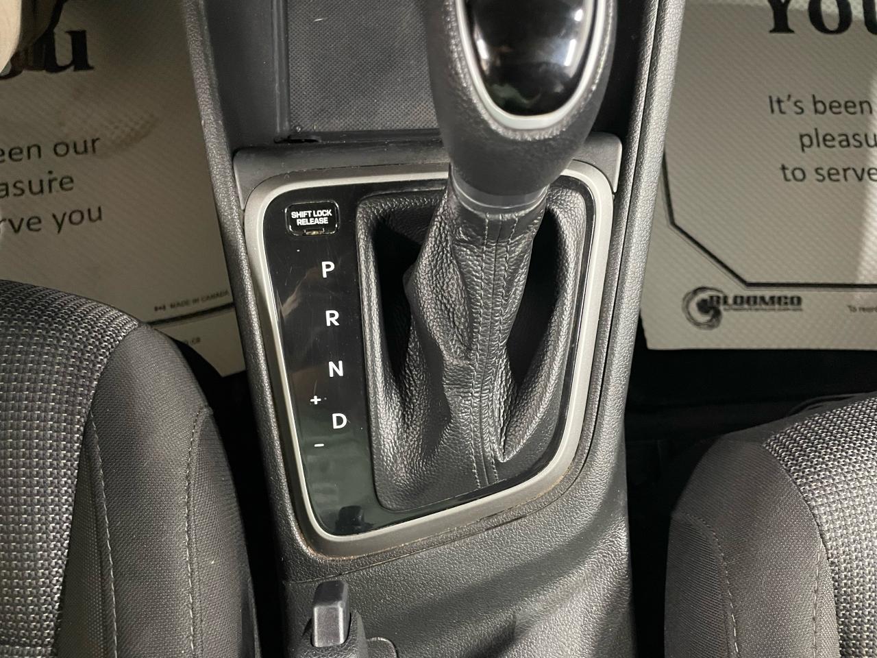 2019 Hyundai Accent Preferred Photo20