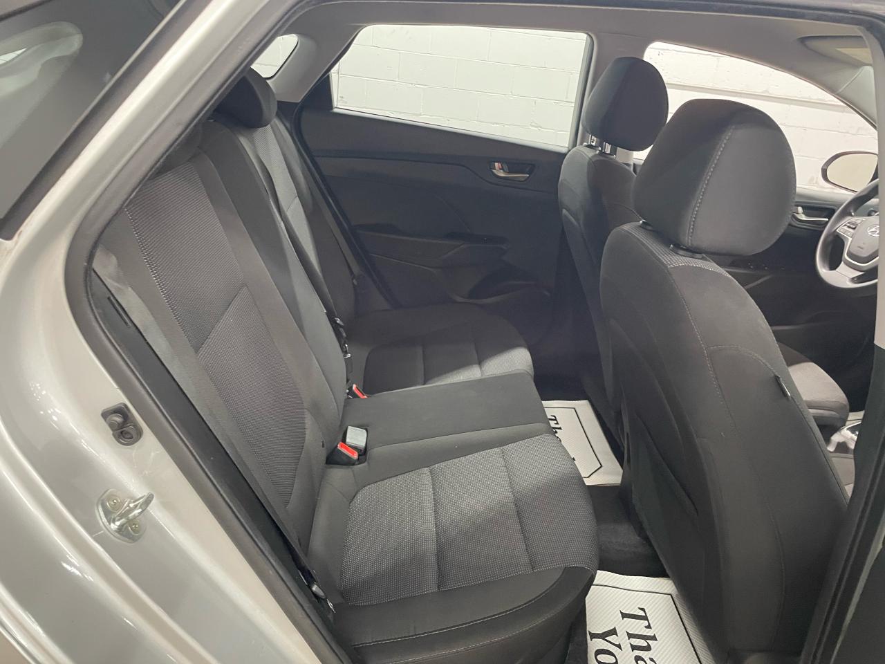 2019 Hyundai Accent Preferred Photo10