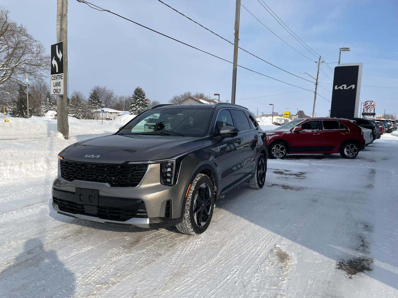 2026 Kia Sorento Plug-In Hybrid SX Photo