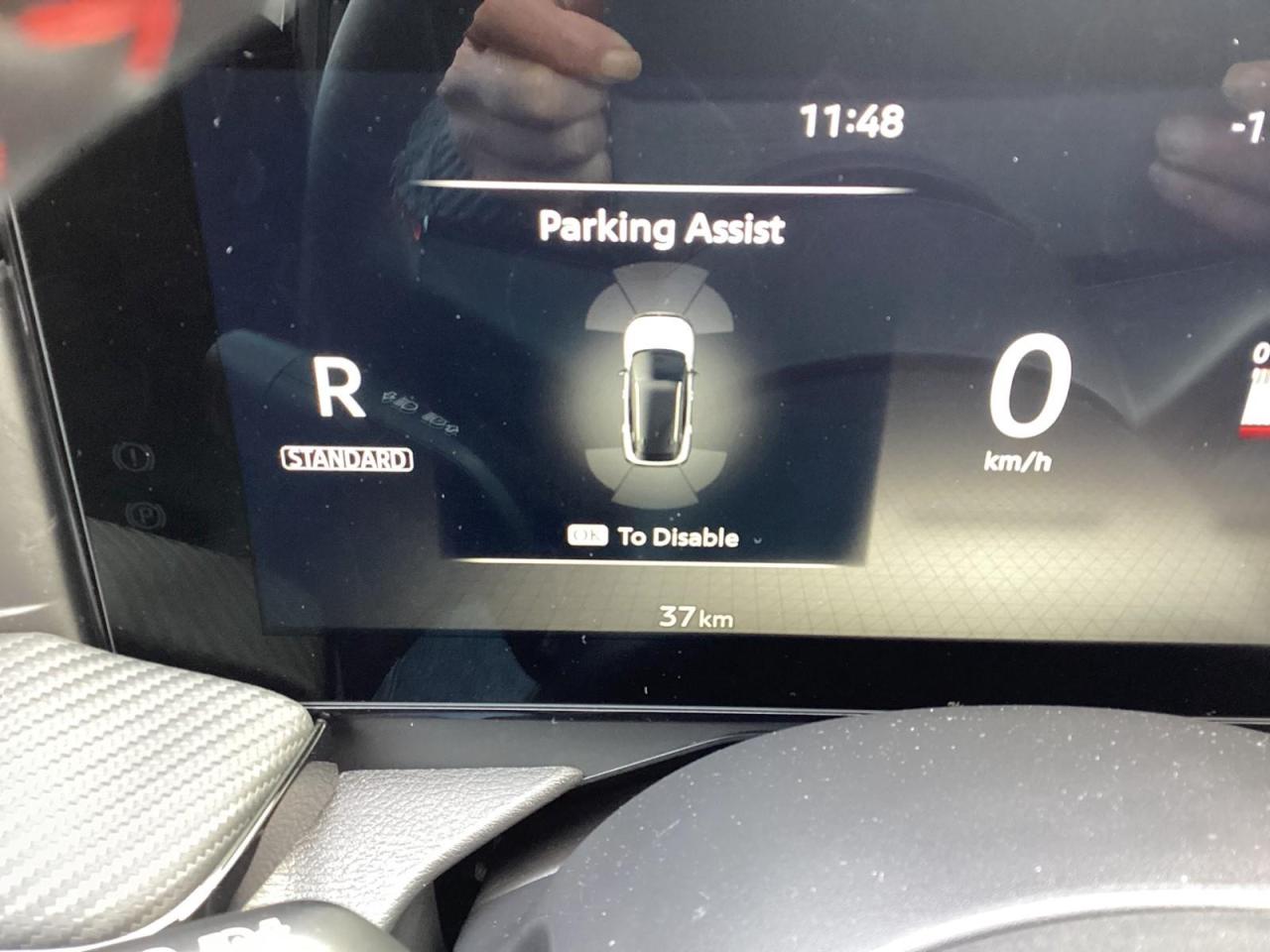 2026 Nissan Kicks SR Photo