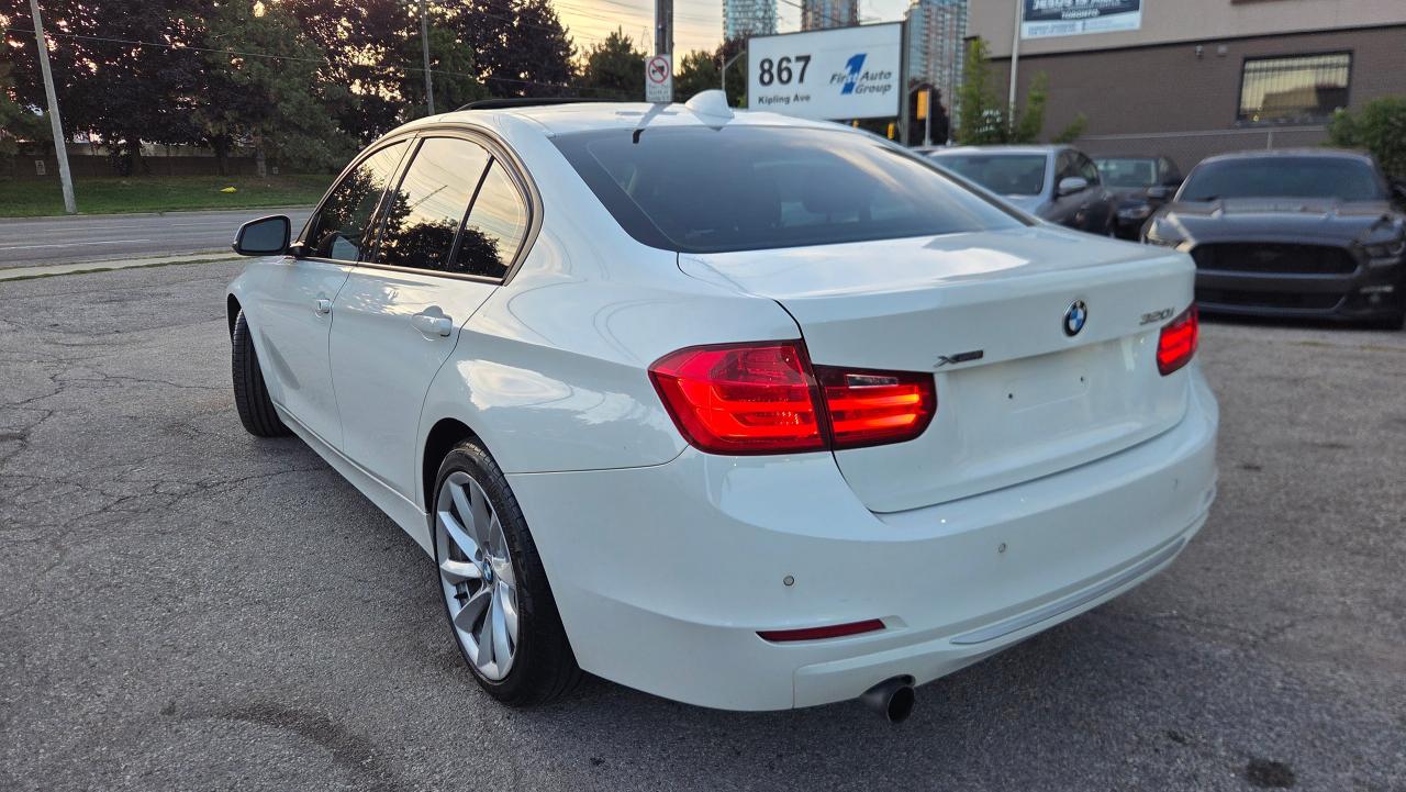 2013 BMW 3 Series 4dr Sdn 320i xDrive AWD - Photo #3
