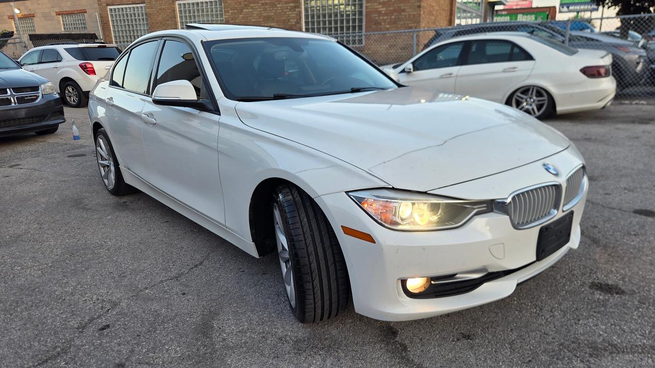 2013 BMW 3 Series 4dr Sdn 320i xDrive AWD - Photo #6