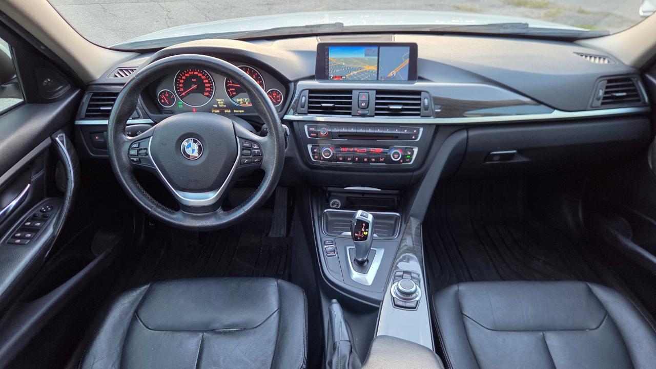 2013 BMW 3 Series 4dr Sdn 320i xDrive AWD - Photo #11