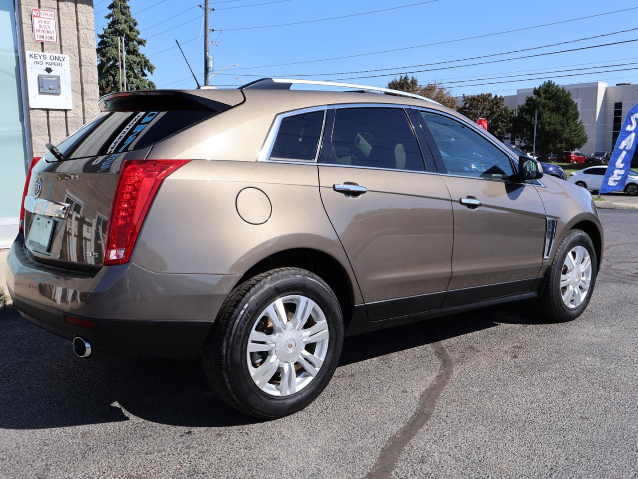 2015 Cadillac SRX V6 LUXURY CERTIFIED CAMERA NAV BLUETOOTH LEATHER HEATED SEATS PANO ROOF CRUISE ALLOYS - Photo #7