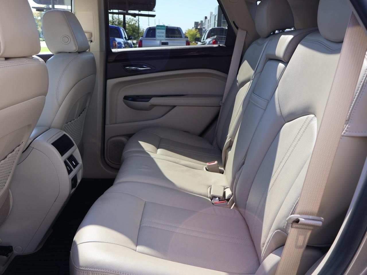 2015 Cadillac SRX V6 LUXURY CERTIFIED CAMERA NAV BLUETOOTH LEATHER HEATED SEATS PANO ROOF CRUISE ALLOYS - Photo #17