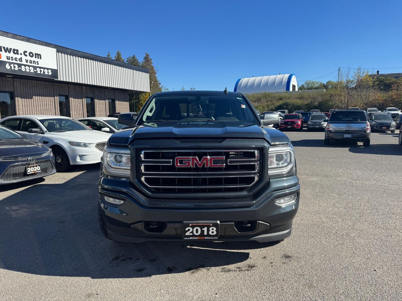 2018 GMC Sierra 1500 4WD DOUBLE CAB 143.5" SLE - Photo #2