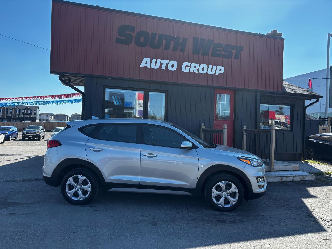 2020 Hyundai Tucson Essential FWD - Photo #2