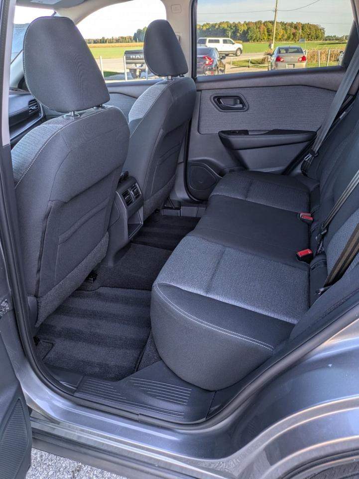 2021 Nissan Rogue S - Photo #14