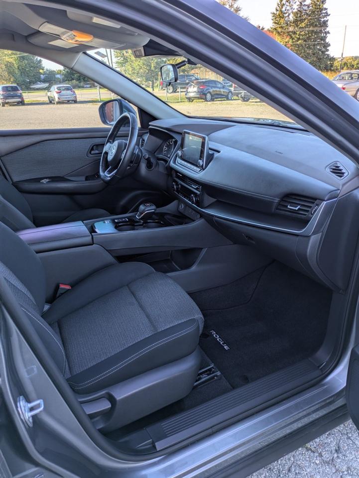 2021 Nissan Rogue S - Photo #17