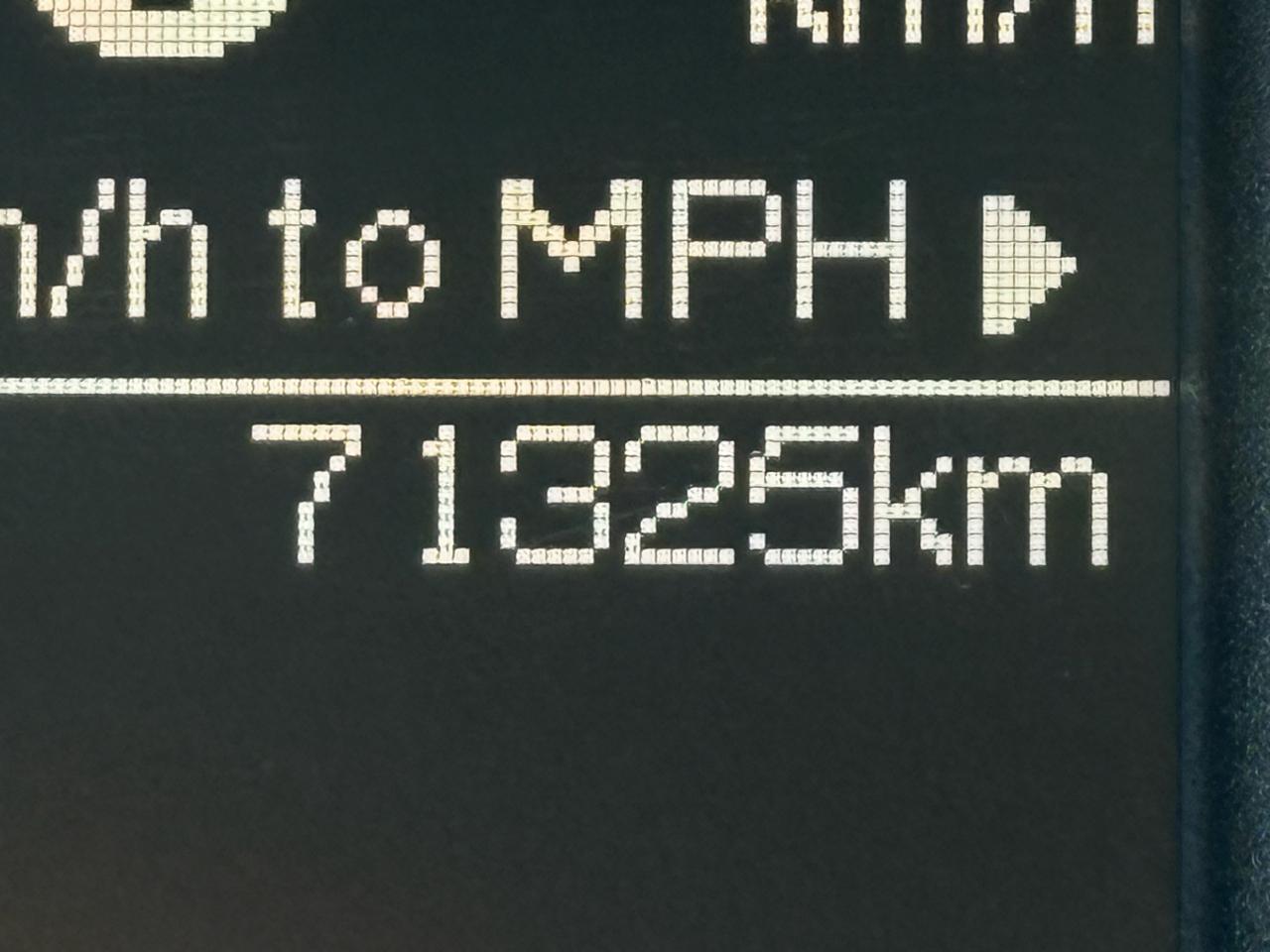 1759348557