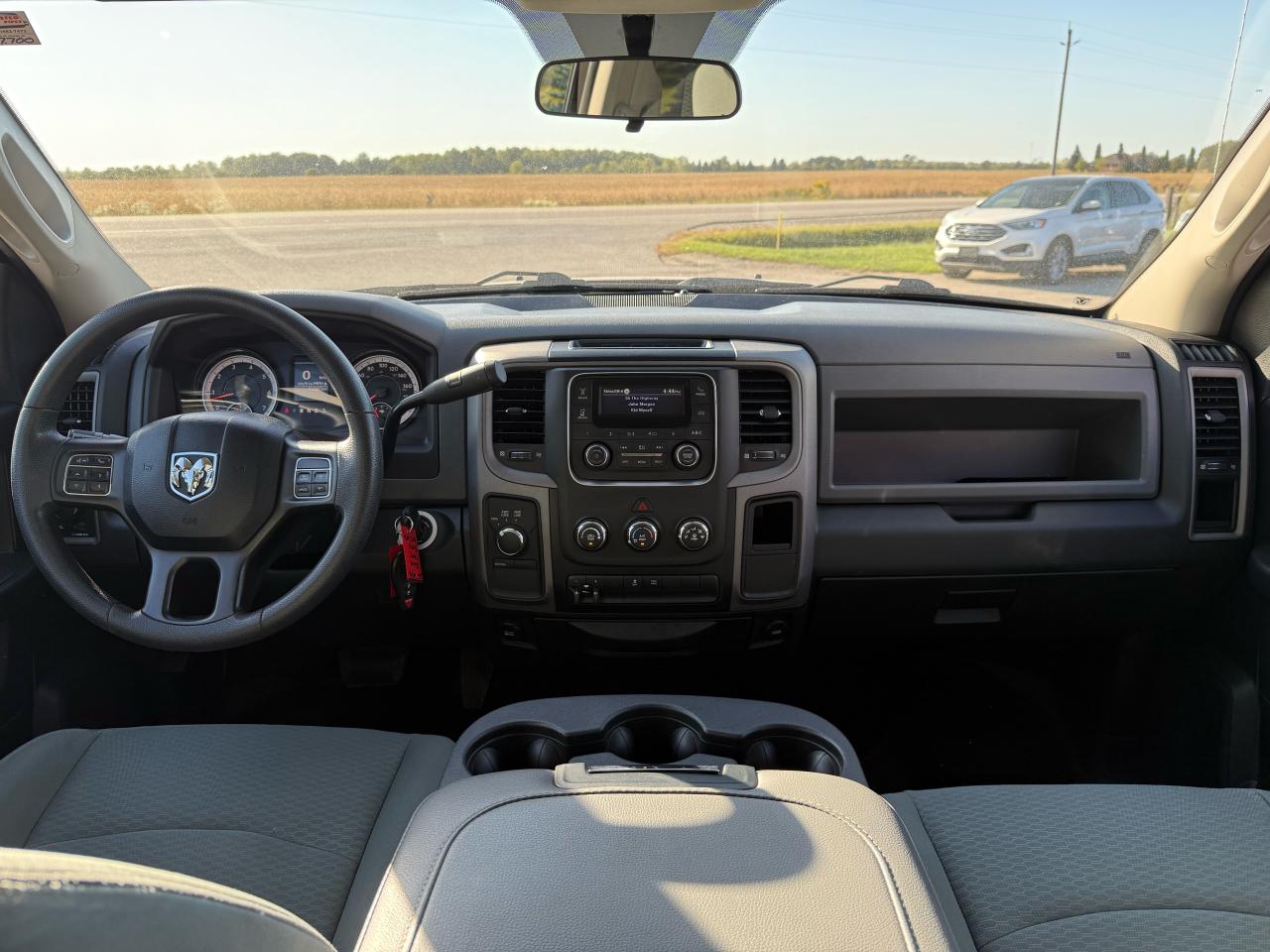 2018 RAM 1500 ST | 4WD | Bluetooth | Cruise Control - Photo #11