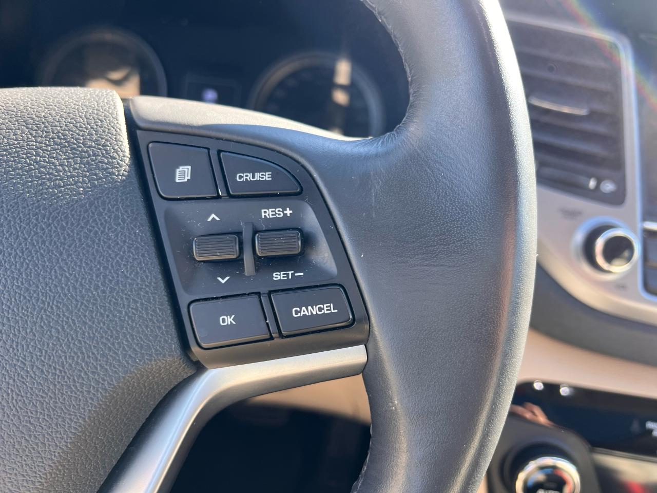 2016 Hyundai Tucson Luxury *83KM Photo55