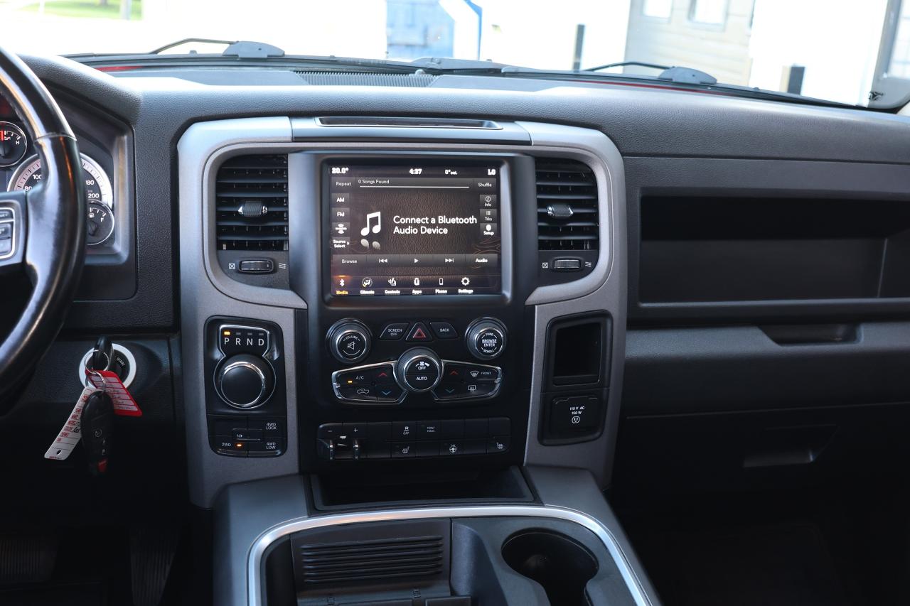 2021 RAM 1500 Classic 4x4 3.6L V6 - REMOTE START|CAMERA|HEATED SEAT - Photo #17