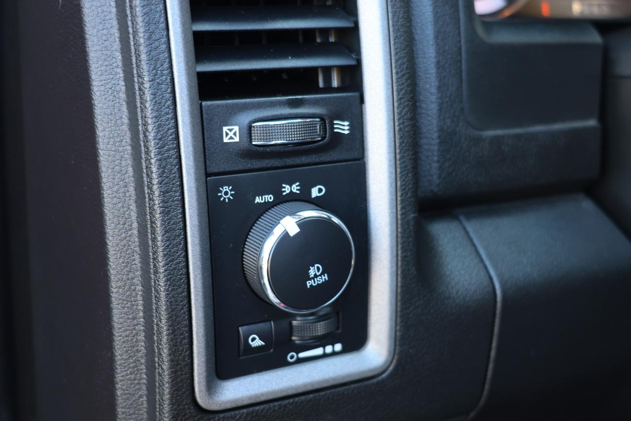 2021 RAM 1500 Classic 4x4 3.6L V6 - REMOTE START|CAMERA|HEATED SEAT - Photo #22