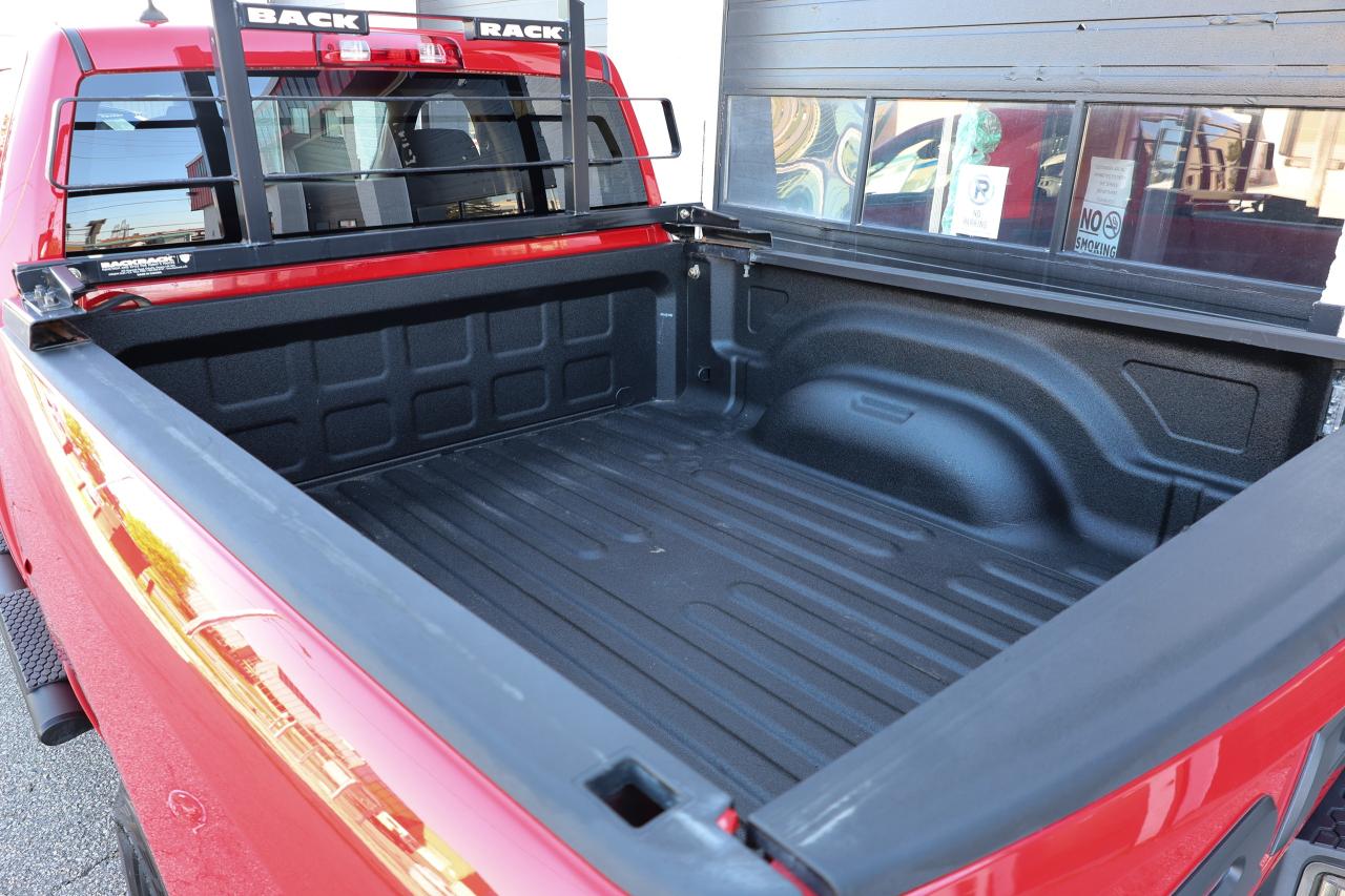 2021 RAM 1500 Classic 4x4 3.6L V6 - REMOTE START|CAMERA|HEATED SEAT - Photo #8