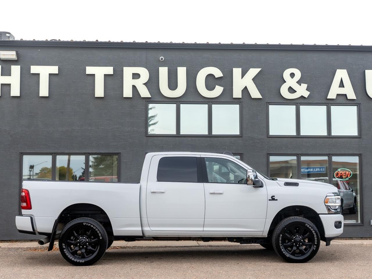 2023 RAM 2500 Laramie 4x4 Crew Cab 6'4" Box DIESEL Photo24