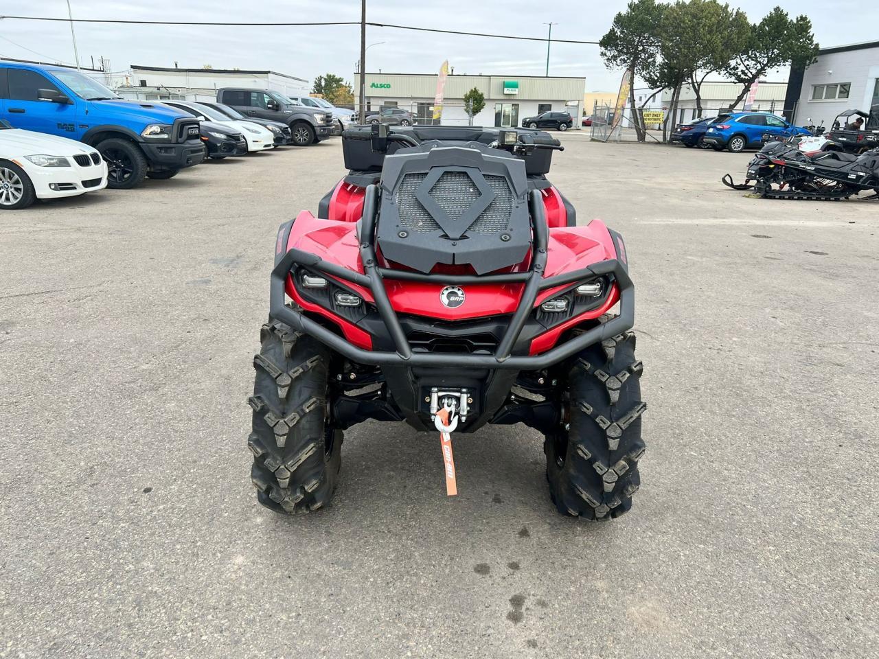 2024 Can-Am Outlander 850 XMR   - Photo #8