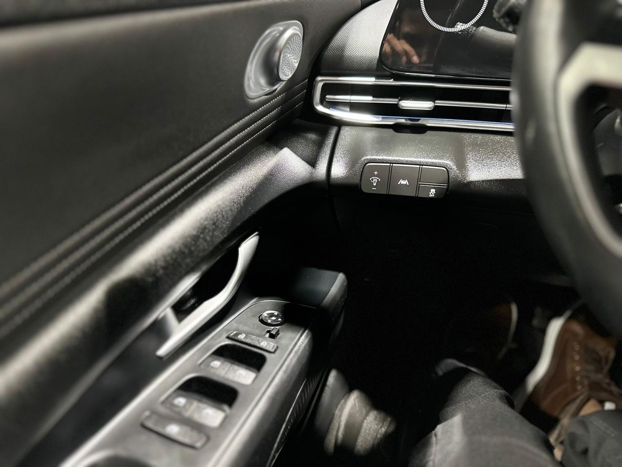 2023 Hyundai Elantra Preferred - Photo #17