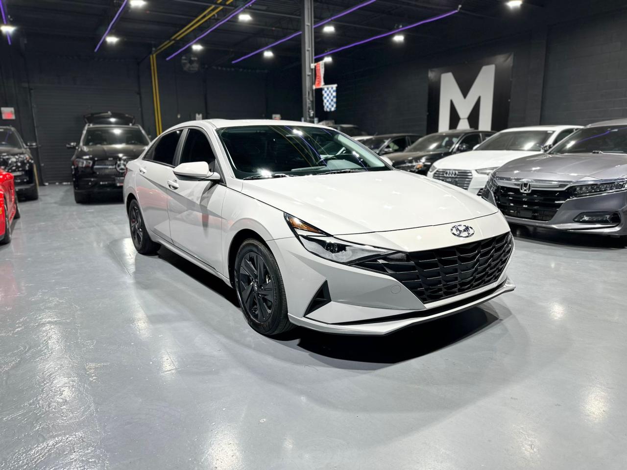 2023 Hyundai Elantra Preferred - Photo #3
